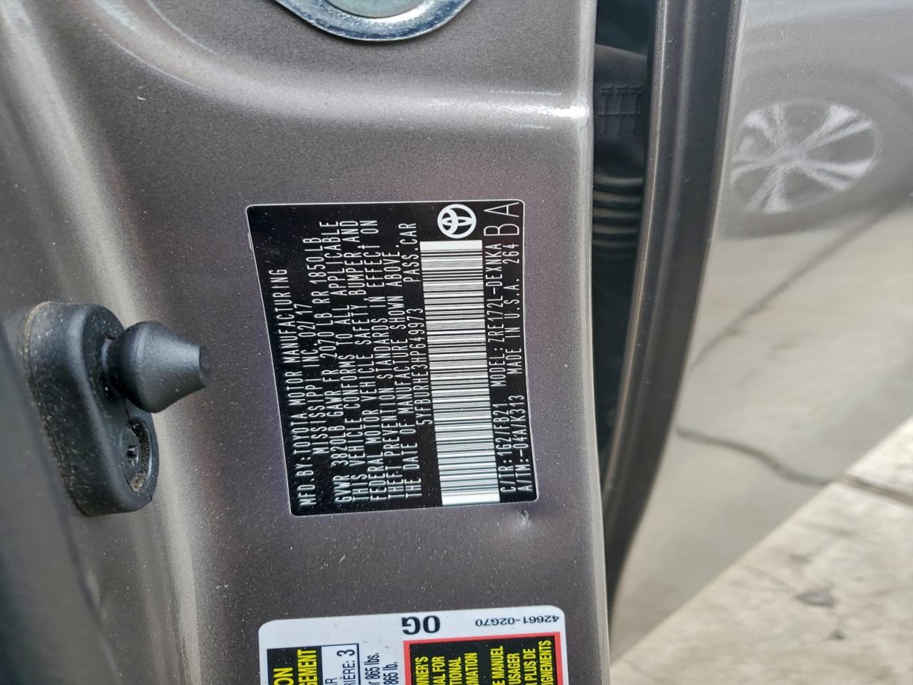 2017 Toyota Corolla L VIN: 5YFBURHE3HP649973 Lot: 94291625