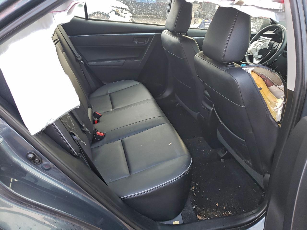 2015 Toyota Corolla L VIN: 2T1BURHE2FC274414 Lot: 93431325