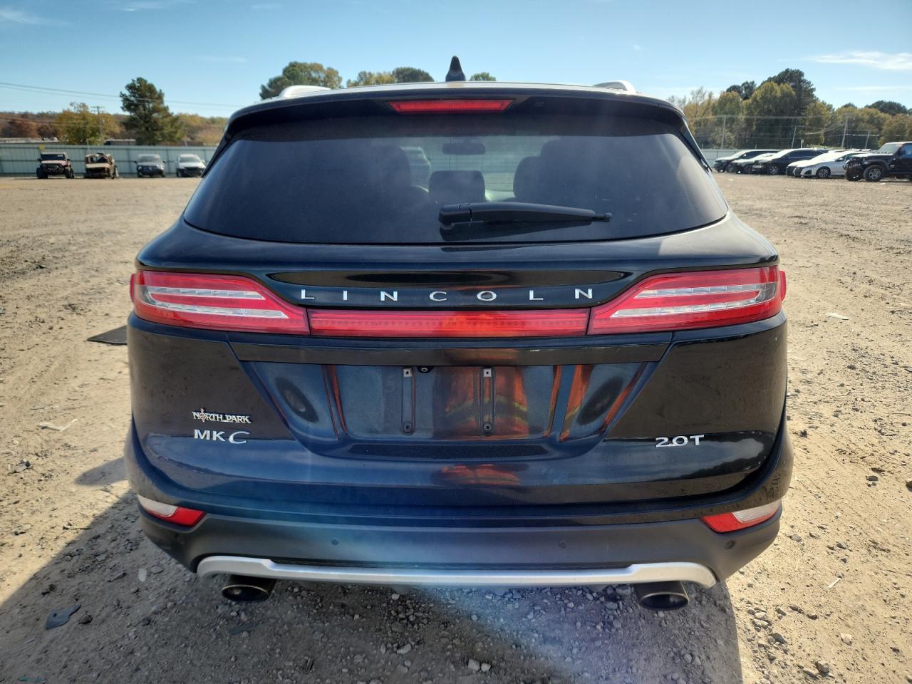 2017 Lincoln Mkc Premiere VIN: 5LMCJ1C92HUL23716 Lot: 92009425