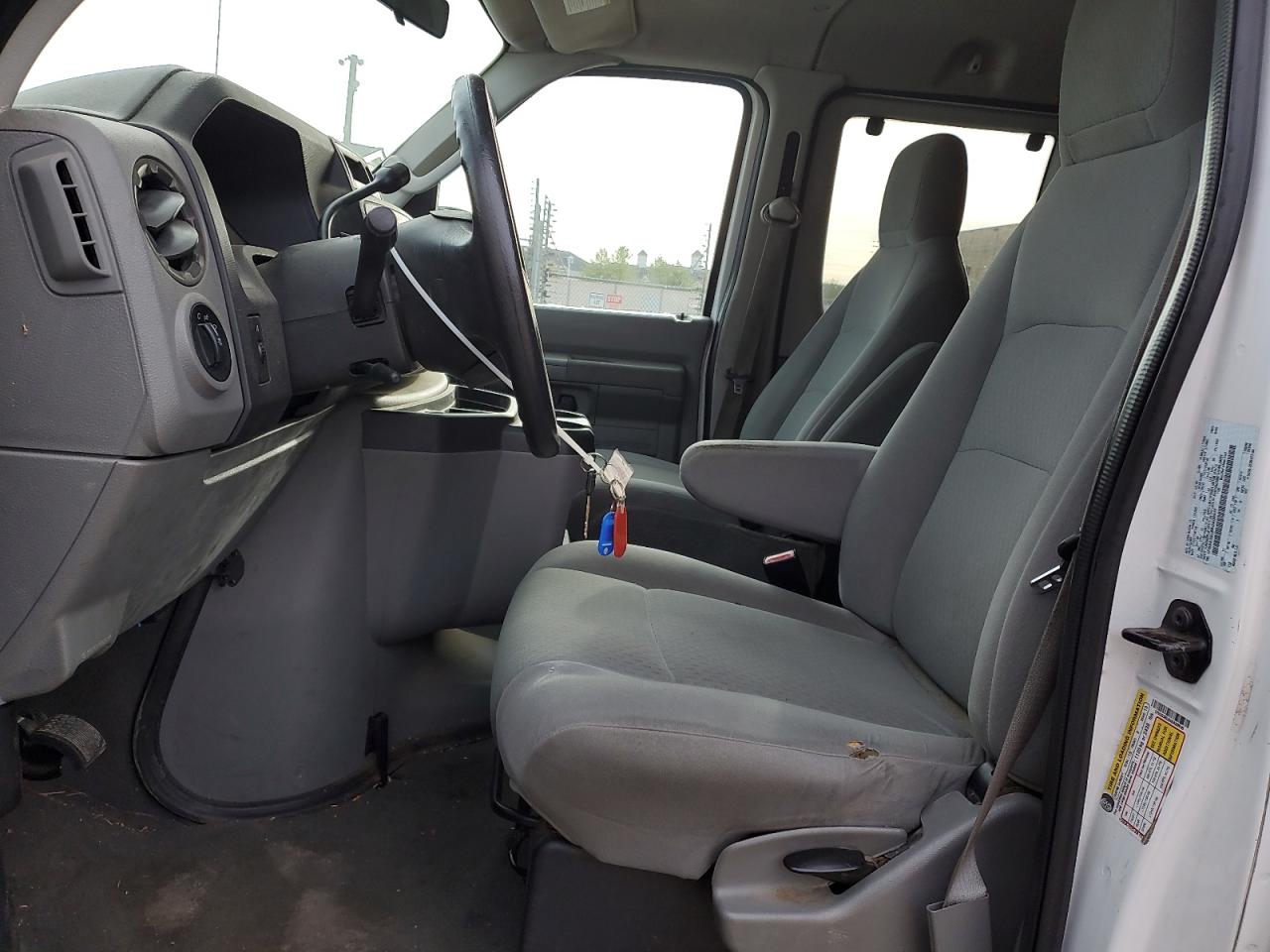 2010 Ford E350 Van VIN: 1FBSS3BL6ADA00935 Lot: 93275685