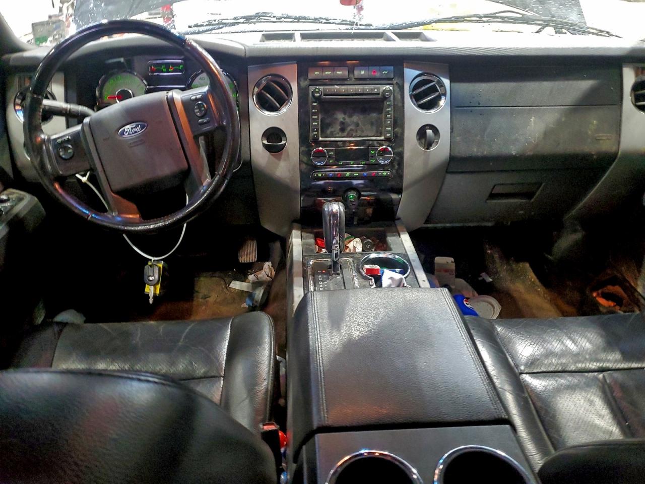 2013 Ford Expedition Limited VIN: 1FMJU1K53DEF39658 Lot: 94126385