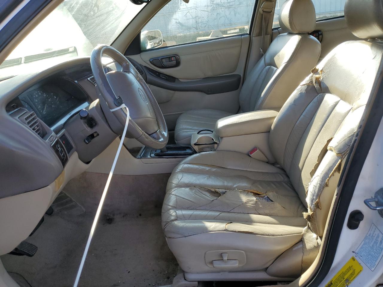 1999 Toyota Avalon Xl VIN: 4T1BF18B4XU337773 Lot: 92808645