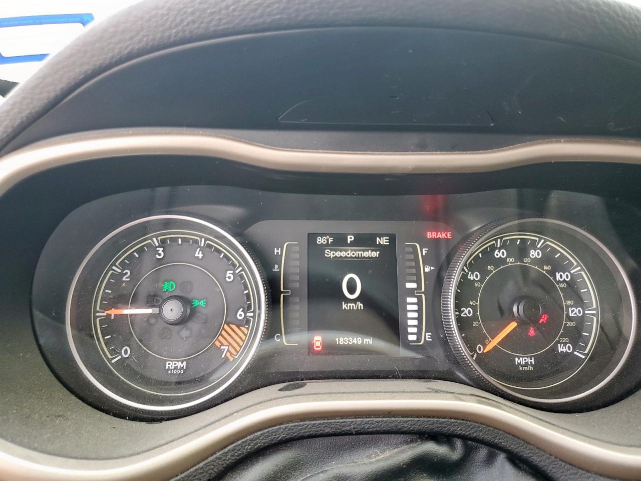 2015 Jeep Cherokee Latitude VIN: 1C4PJMCB1FW728528 Lot: 93532995