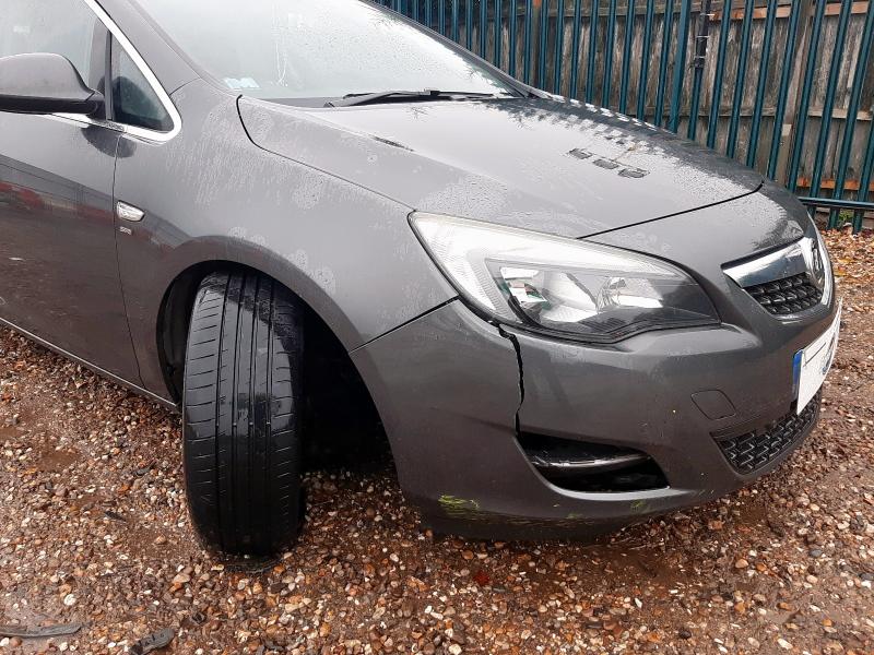 2012 VAUXHALL ASTRA 1.6I 16V SRI 5DR