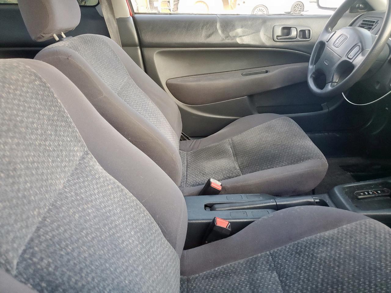 1998 Honda Civic Dx VIN: 2HGEJ6443WH113160 Lot: 93480675