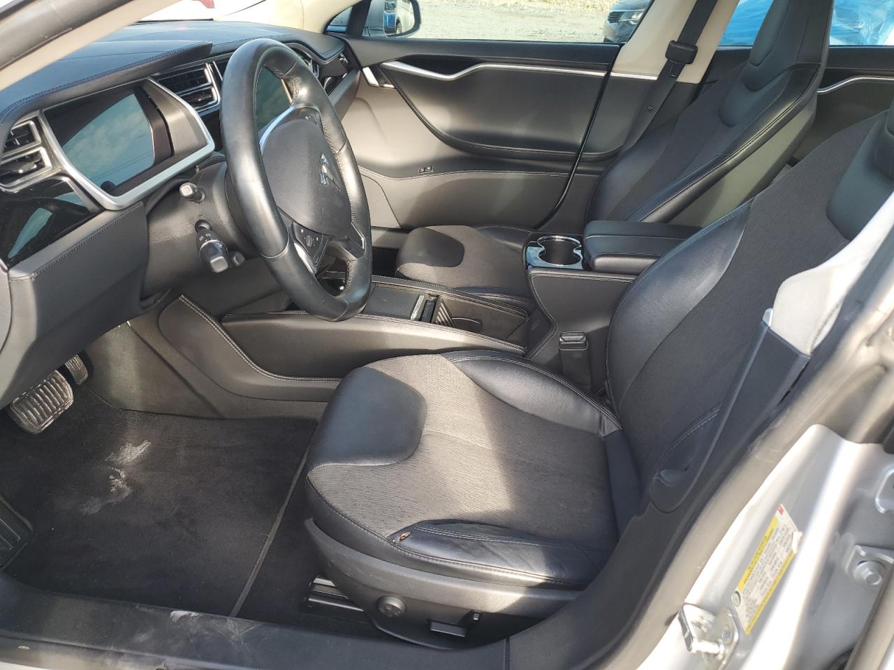 2014 Tesla Model S VIN: 5YJSA1H16EFP35647 Lot: 91348945