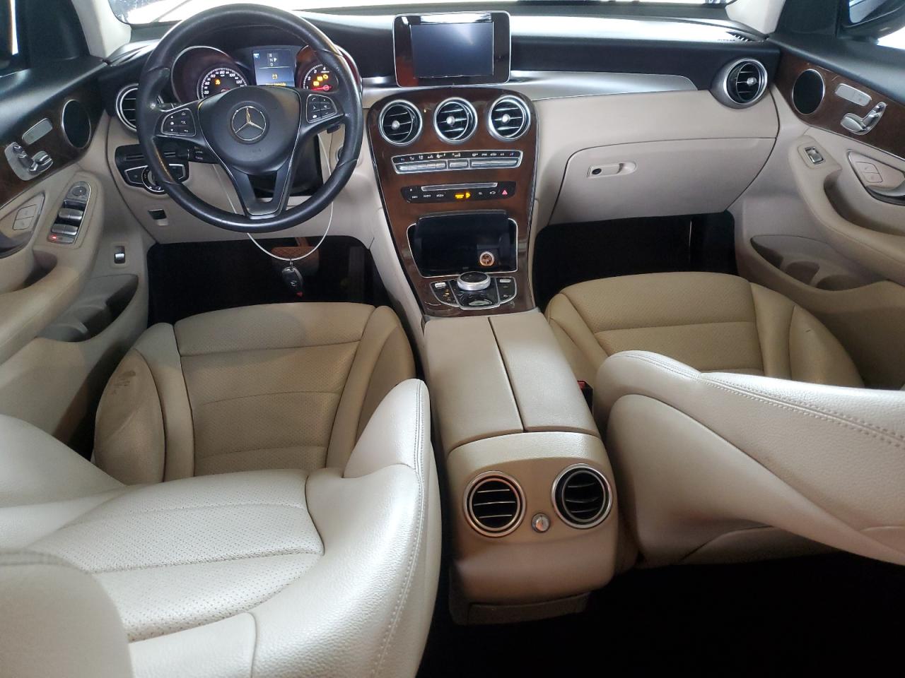 2017 Mercedes-Benz Glc 300 VIN: WDC0G4JB6HF189176 Lot: 92068335