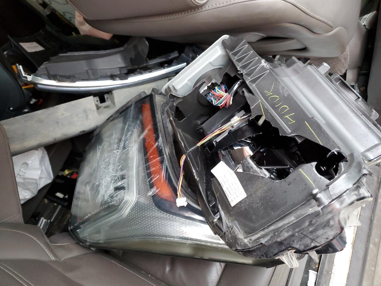 2015 GMC Yukon Xl Denali VIN: 1GKS2JKJ4FR682288 Lot: 93404135