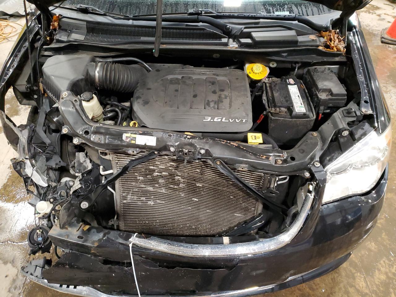 2014 Chrysler Town & Country Touring VIN: 2C4RC1BG4ER449774 Lot: 92010515