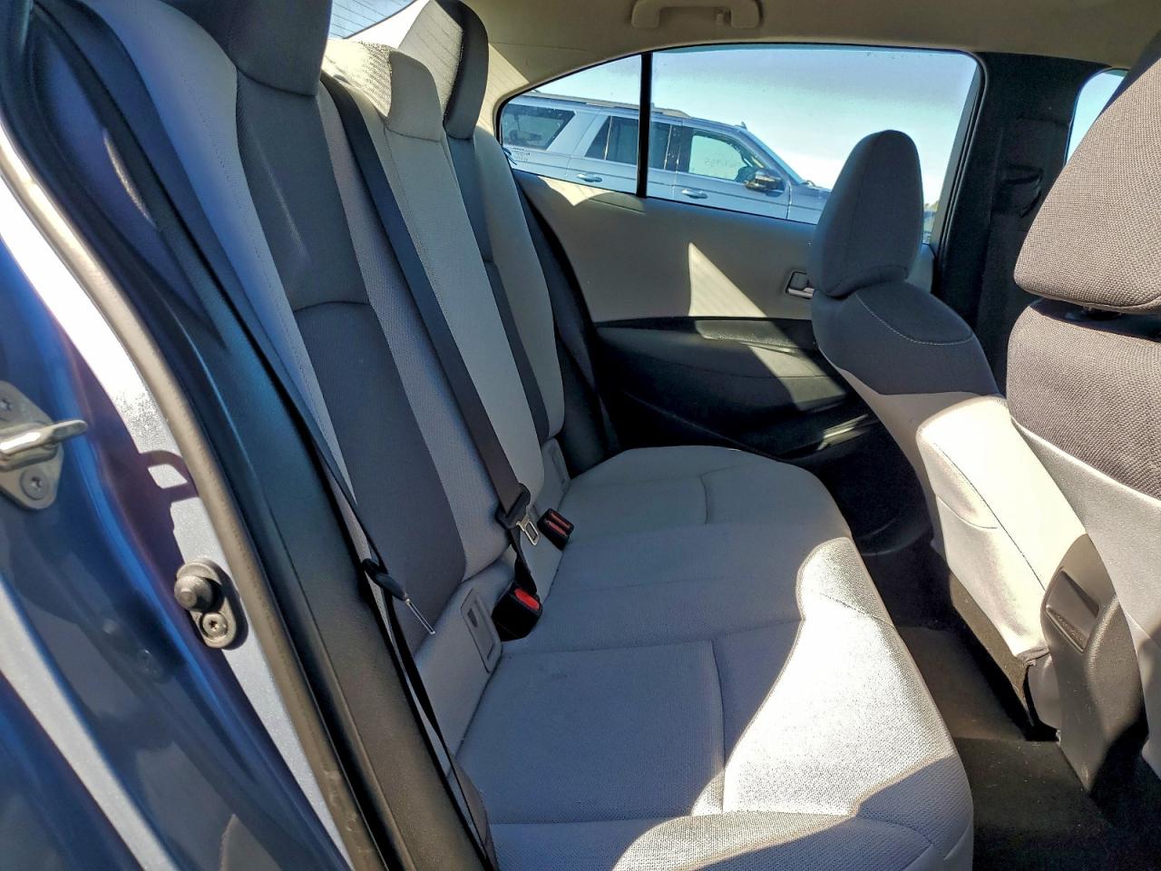 2020 Toyota Corolla L VIN: 5YFDPRAE6LP050052 Lot: 93970085