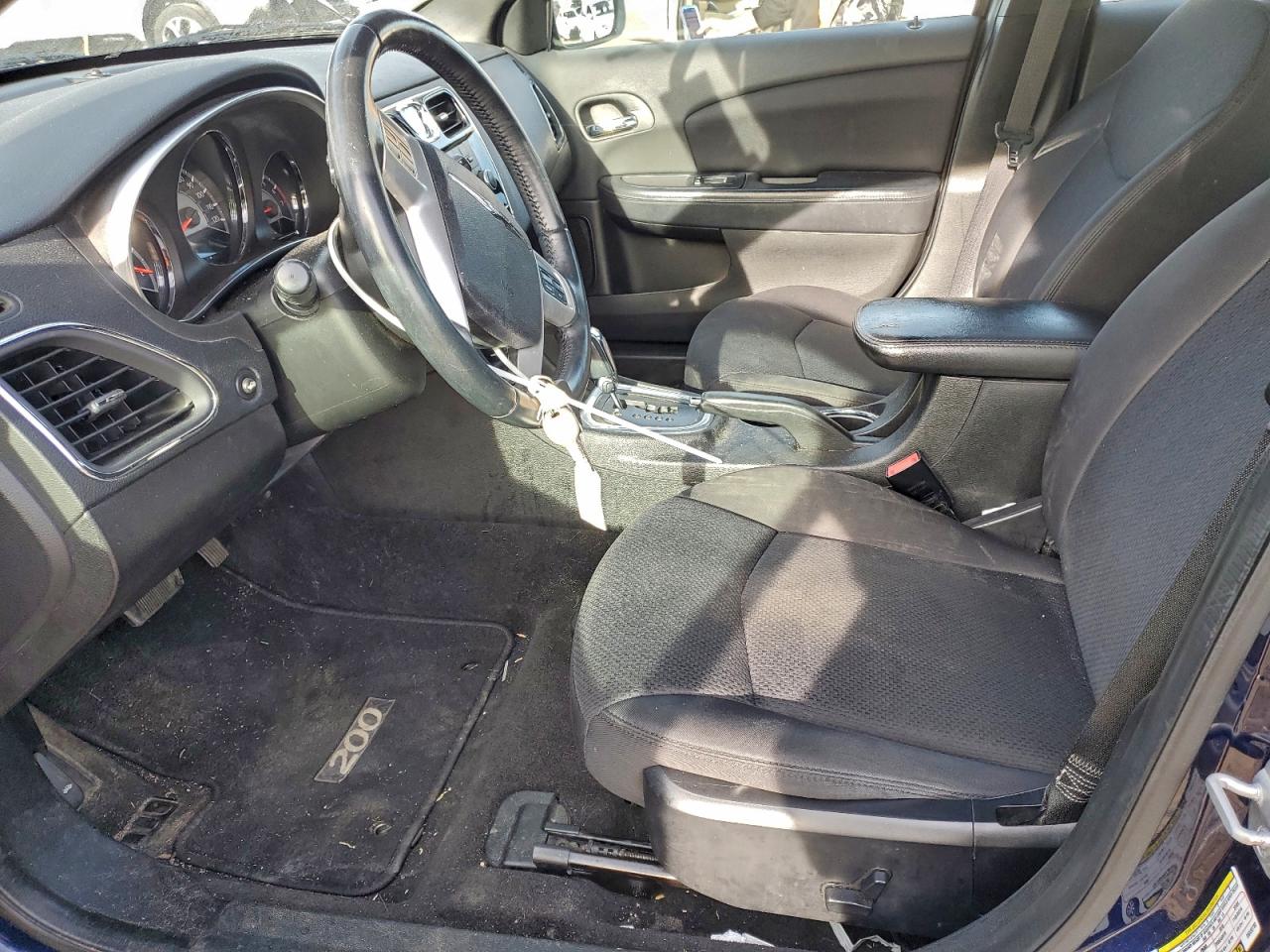 2013 Chrysler 200 Touring VIN: 1C3CCBBG8DN532782 Lot: 93935645