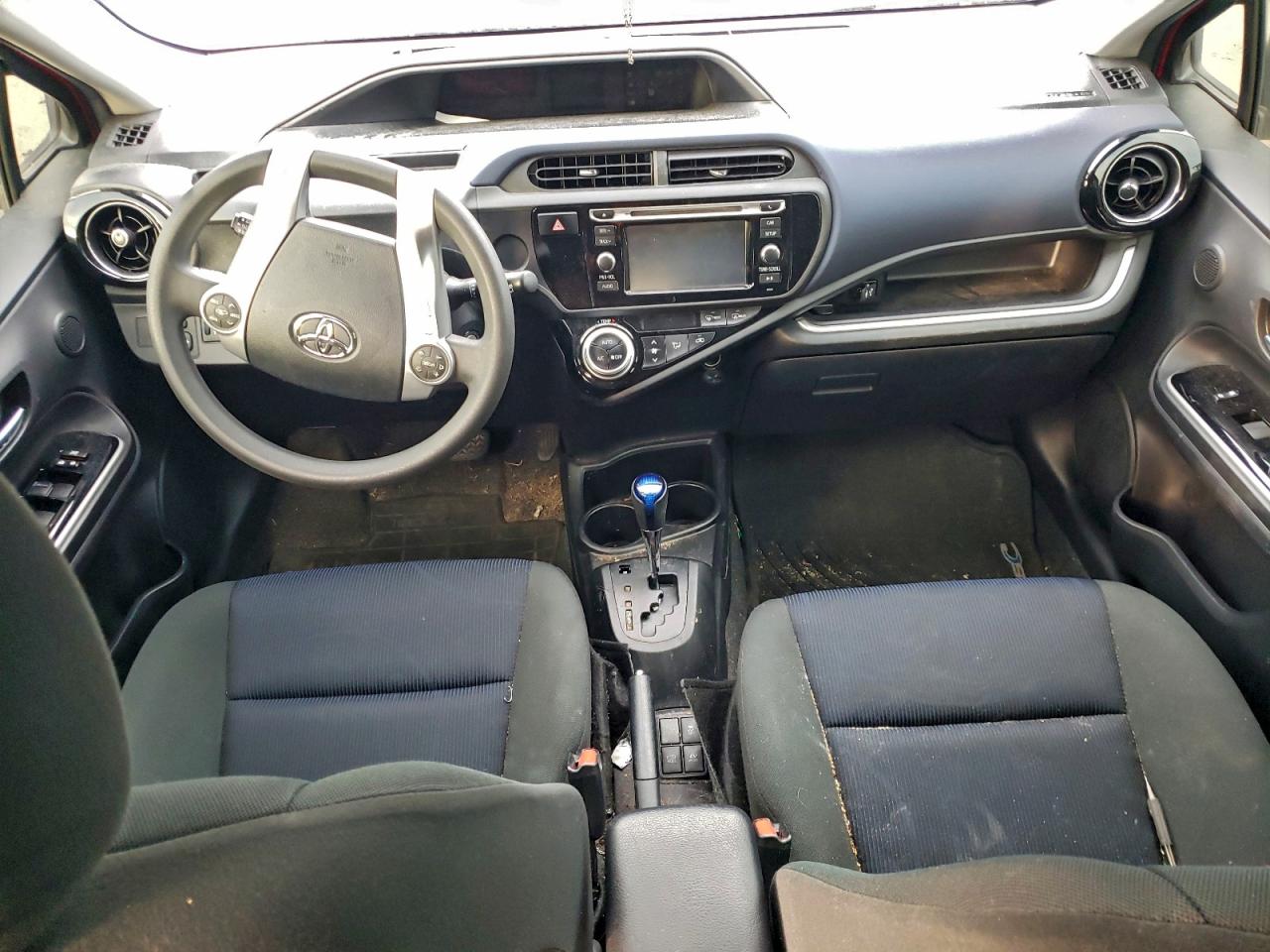 2015 Toyota Prius C VIN: JTDKDTB32F1093743 Lot: 93688125