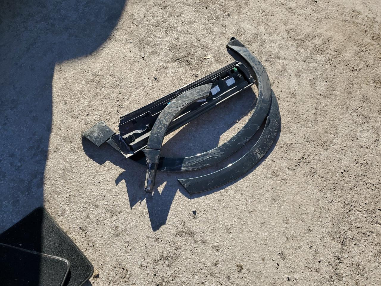 2024 Dodge Hornet R/T VIN: ZACPDFCW8R3A11784 Lot: 90835035