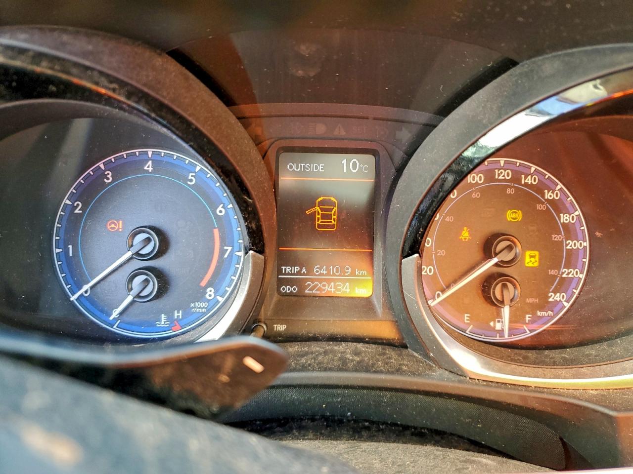 2014 Toyota Corolla L VIN: 2T1BURHE6EC101154 Lot: 94233005