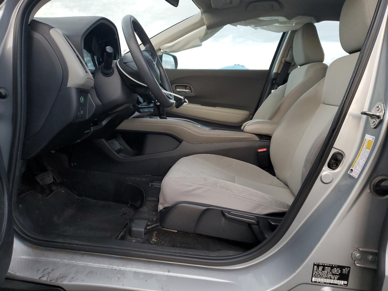 2020 Honda Hr-V Lx VIN: 3CZRU5H39LM711019 Lot: 92945765