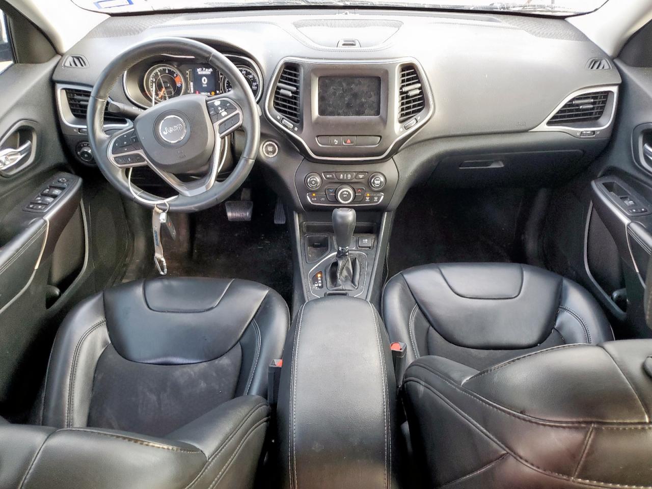 2019 Jeep Cherokee Latitude Plus VIN: 1C4PJLLB1KD366703 Lot: 93881865