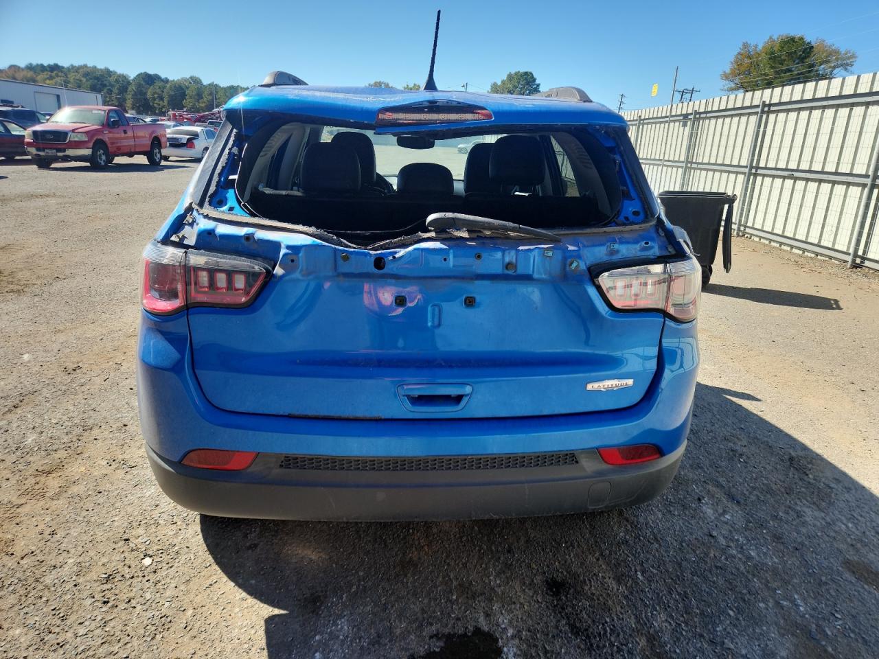 2018 Jeep Compass Latitude VIN: 3C4NJCBB8JT503427 Lot: 91814195