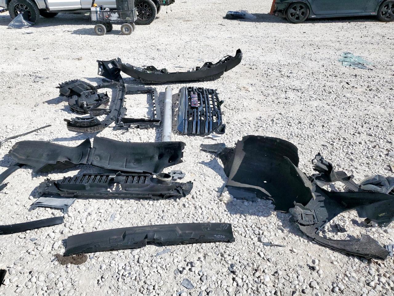 2024 GMC Sierra K1500 At4 VIN: 3GTUUEE85RG125408 Lot: 92111545