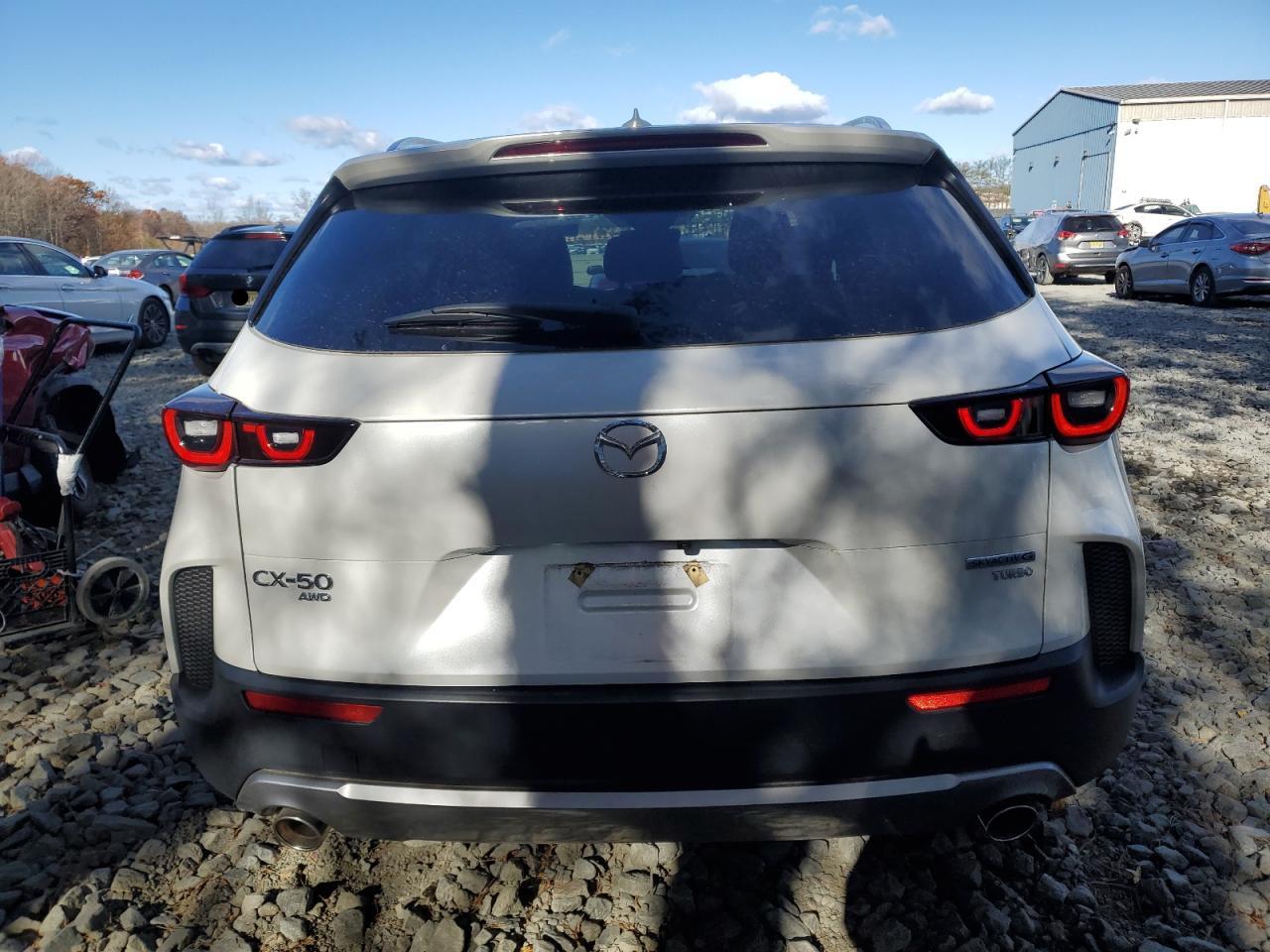 2024 Mazda Cx-50 Premium VIN: 7MMVABDY2RN215569 Lot: 91370975