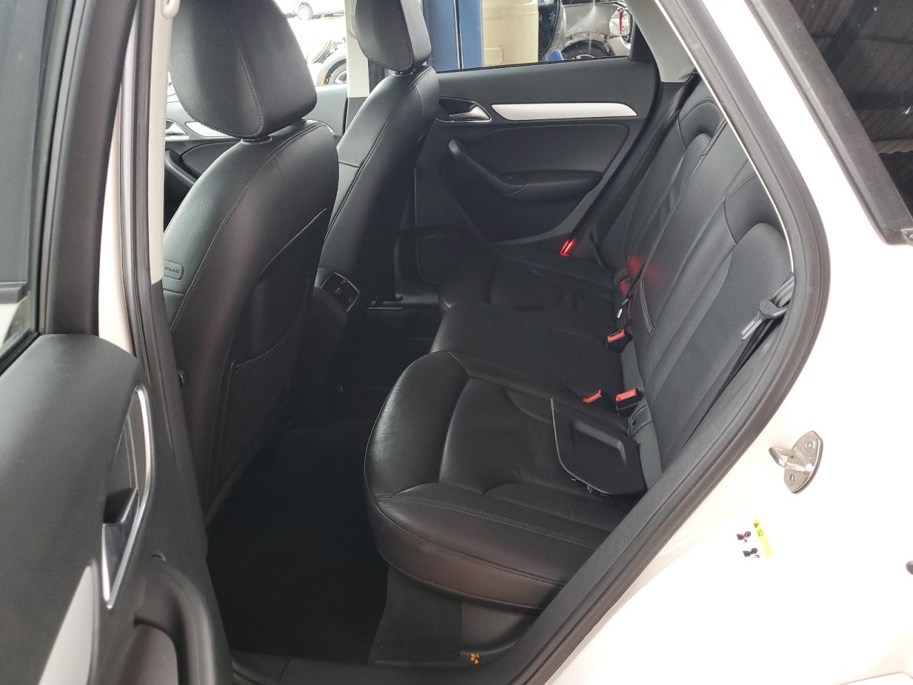 2017 Audi Q3 Premium VIN: WA1BCCFS2HR015031 Lot: 93534025