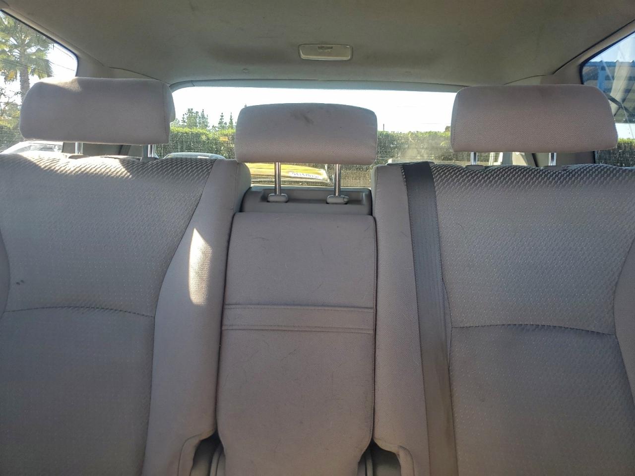 2004 Toyota Highlander Base VIN: JTEDP21A640040214 Lot: 93915075