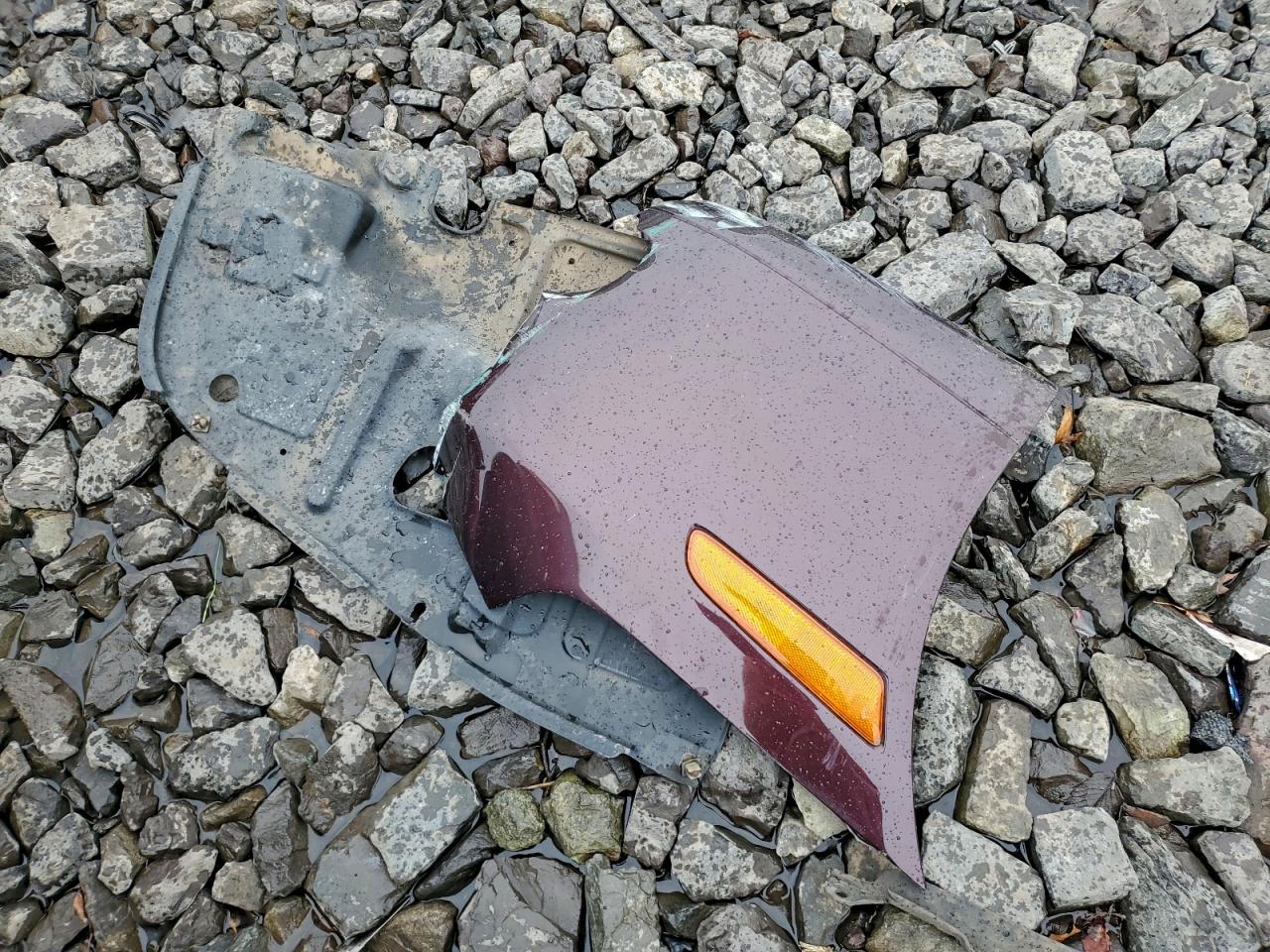 2004 Lexus Es 330 VIN: JTHBA30G245010198 Lot: 94015755