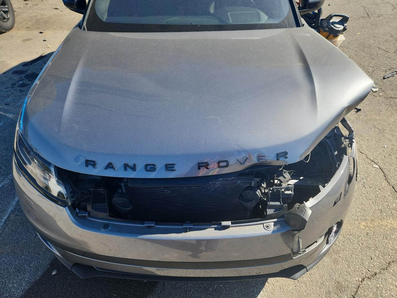 2020 Land Rover Range Rover Velar S VIN: SALYB2EX1LA238025 Lot: 92729055