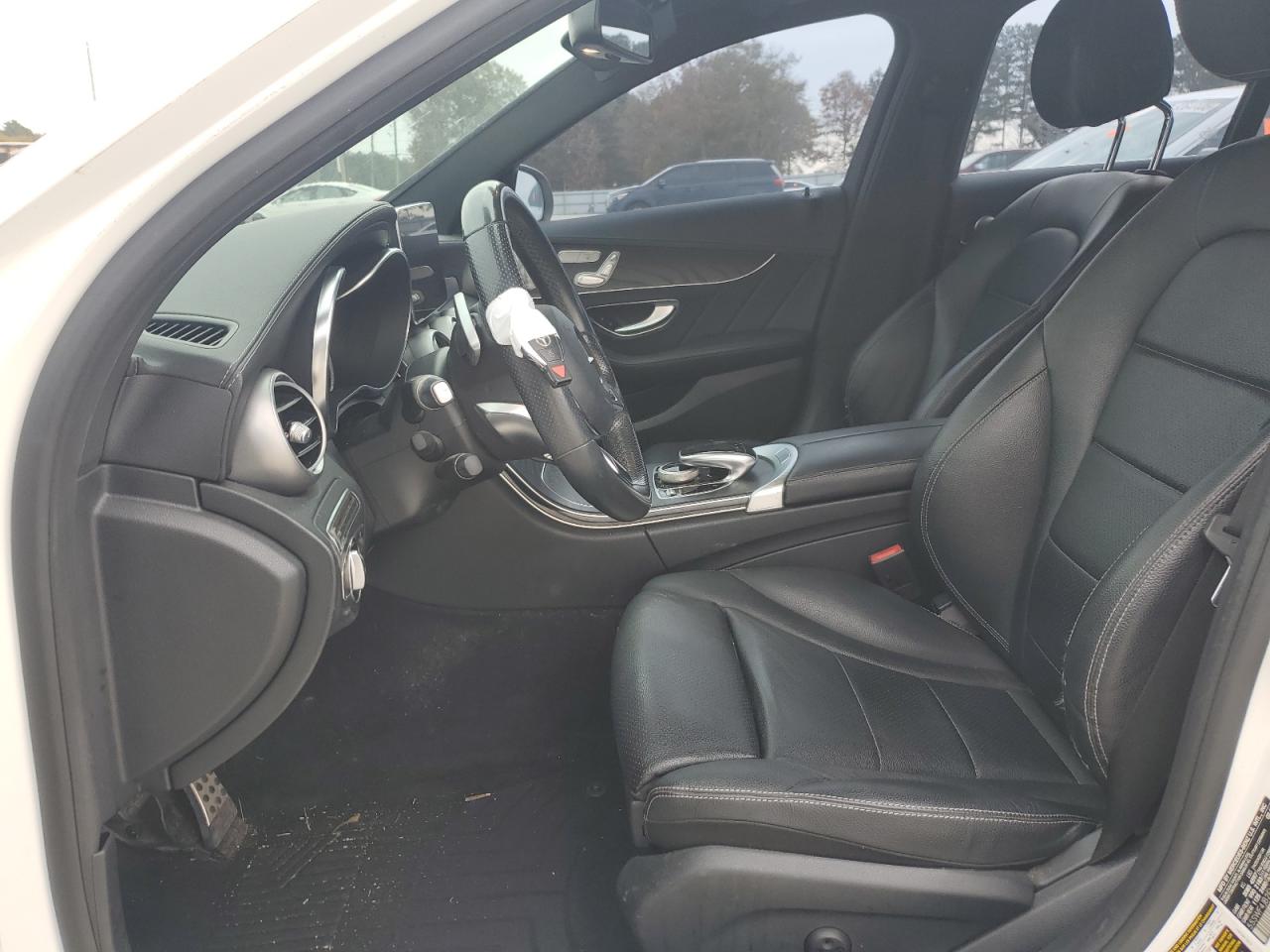 2015 Mercedes-Benz C 300 VIN: 55SWF4JB2FU047068 Lot: 93516275