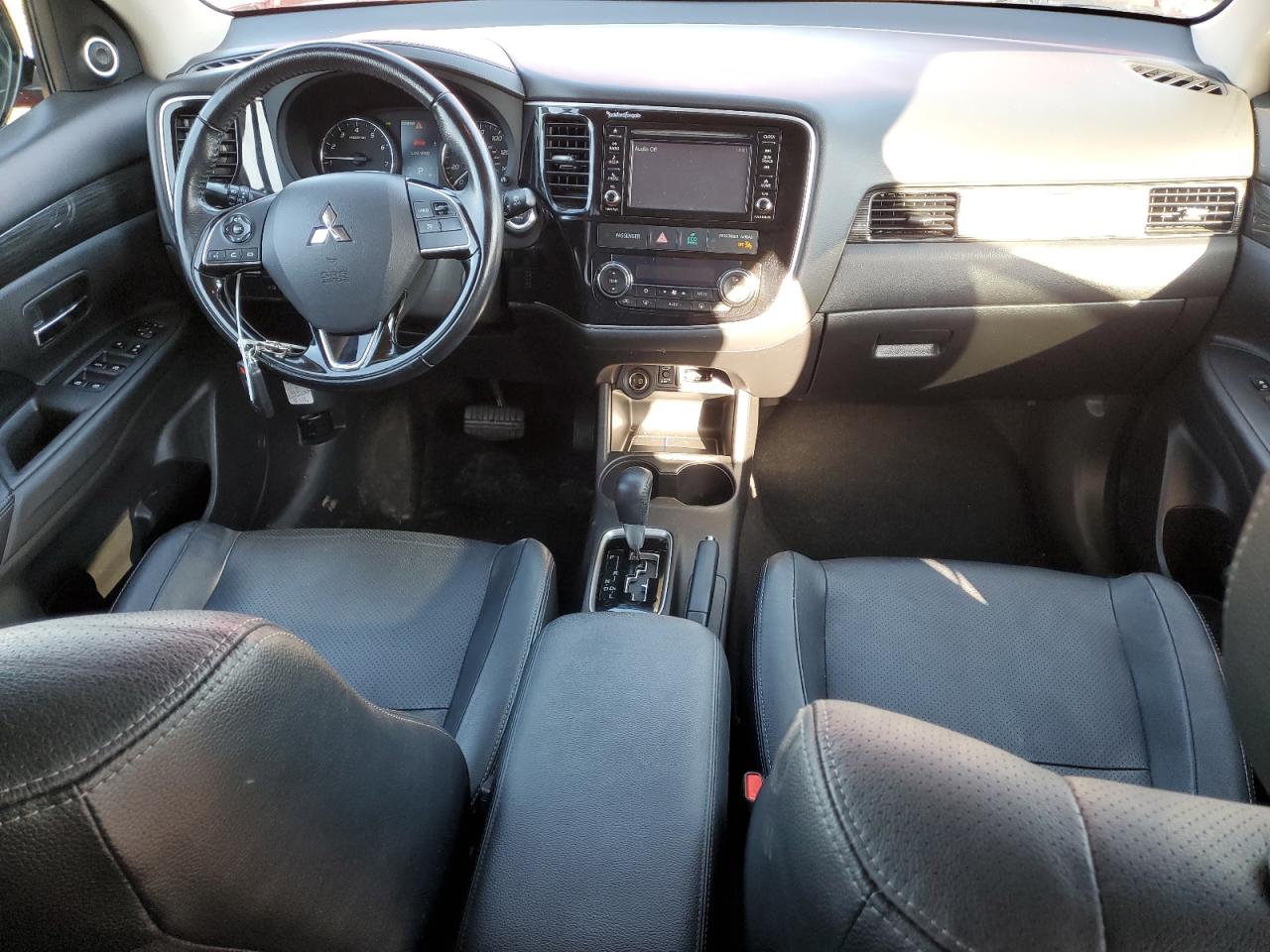 2016 Mitsubishi Outlander Se VIN: JA4AZ3A3XGZ005341 Lot: 92874225