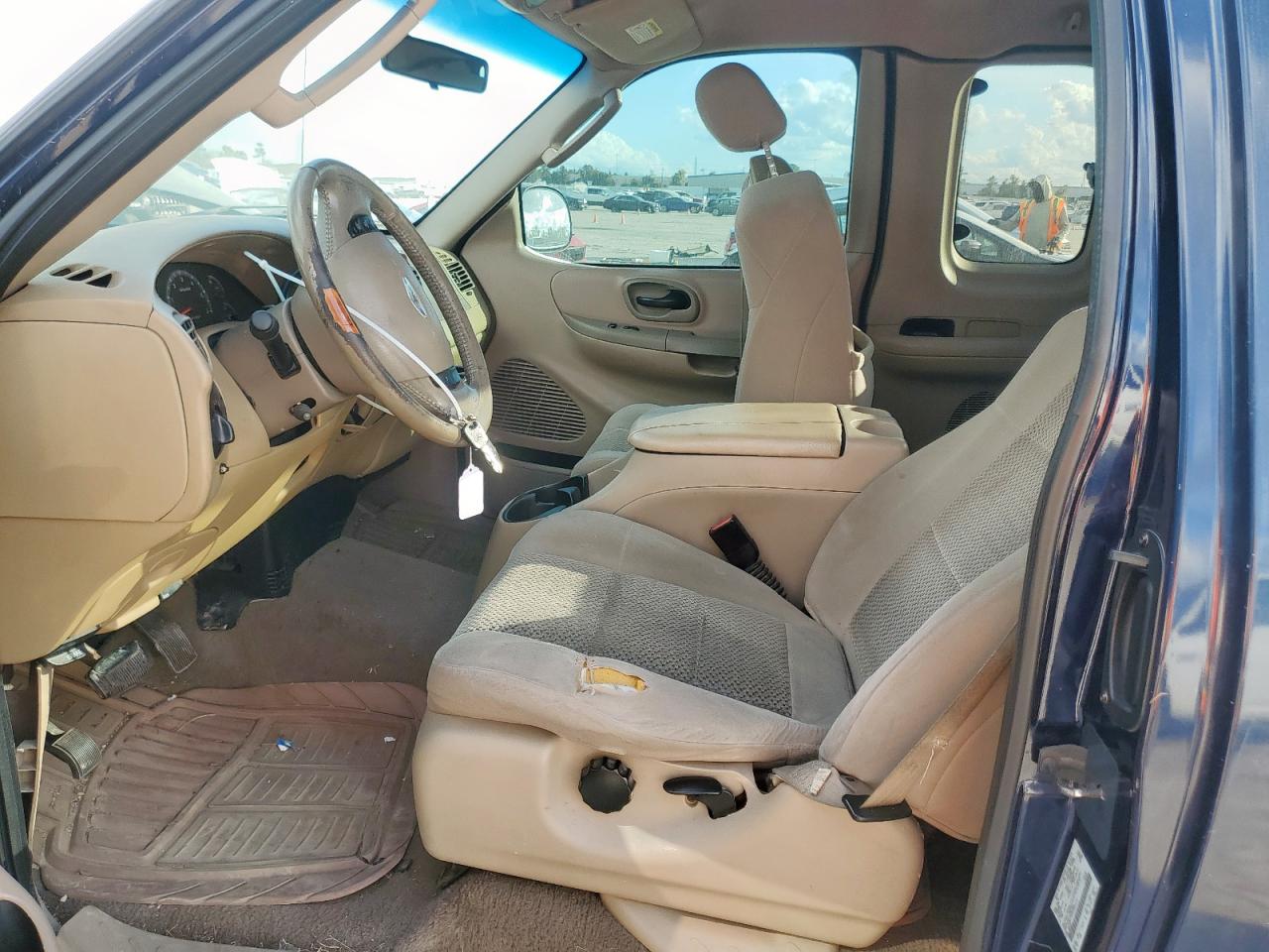 2002 Ford F150 VIN: 1FTRX17292NB96025 Lot: 93918085