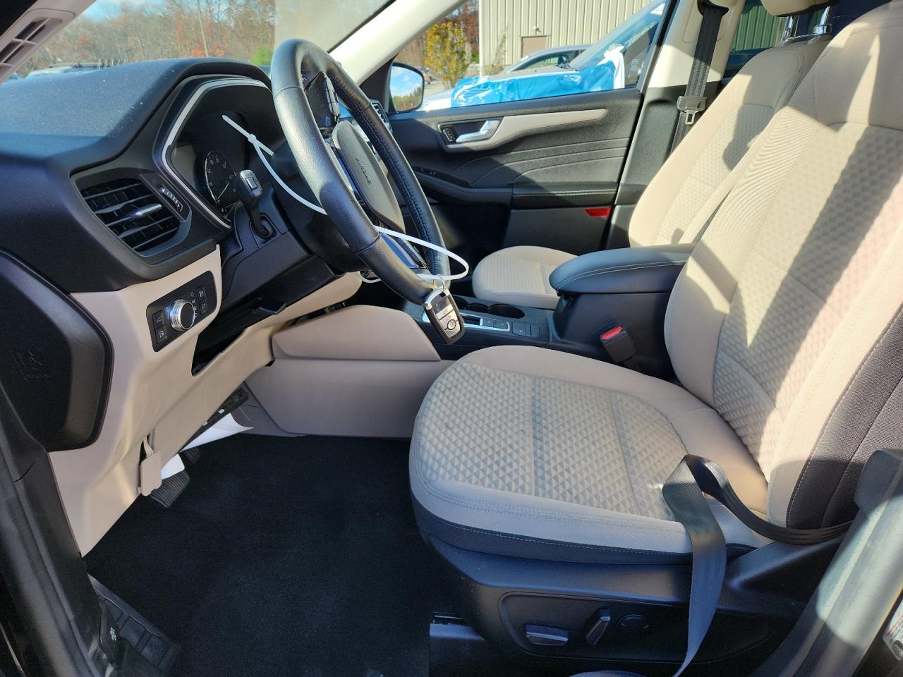 2021 Ford Escape Se VIN: 1FMCU0BZ7MUA23508 Lot: 92536035