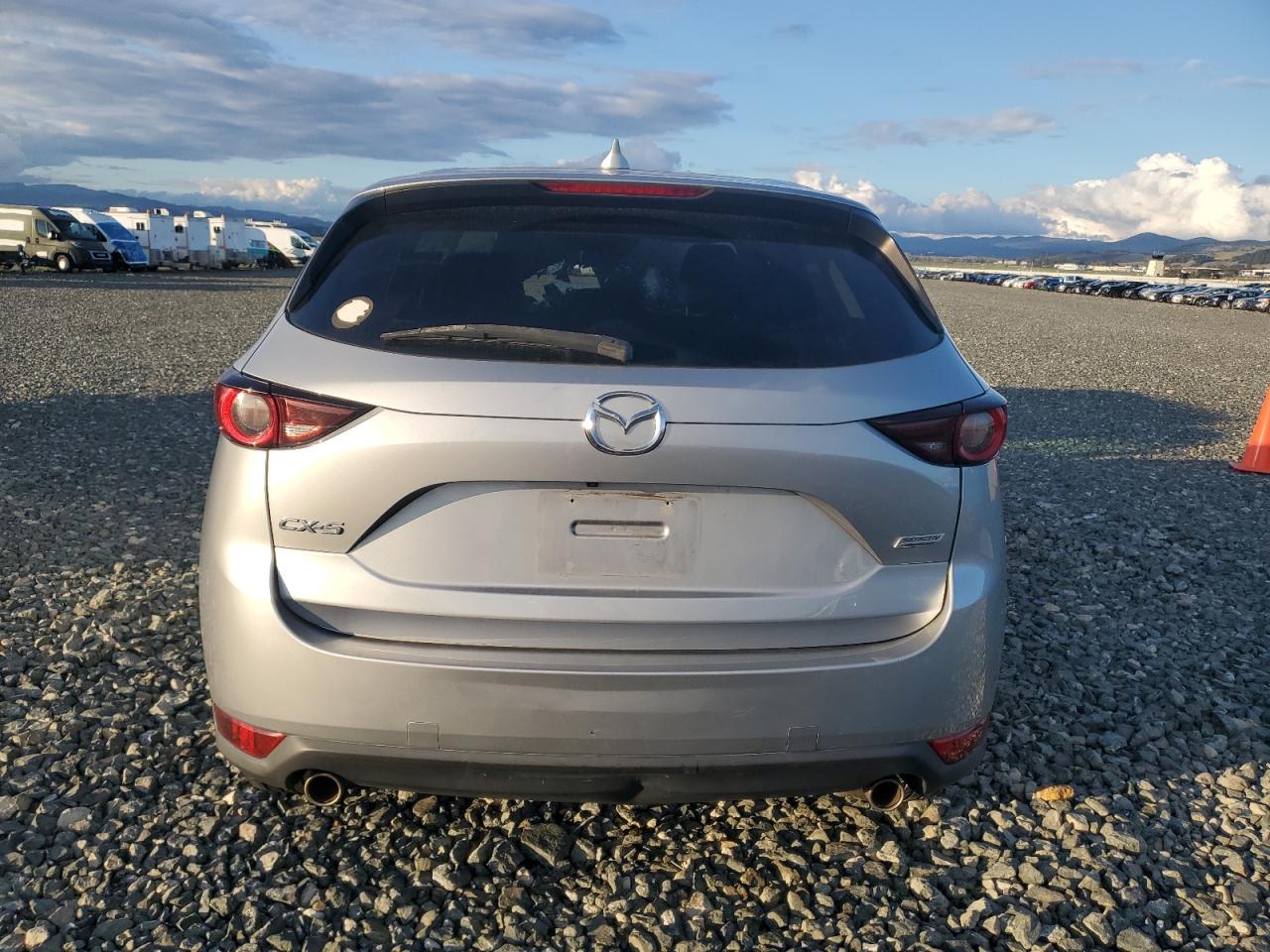 2018 Mazda Cx-5 Touring VIN: JM3KFACM4J0337906 Lot: 92728685