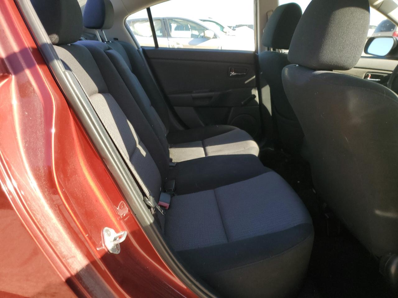 2008 Mazda 3 I VIN: JM1BK12F381170210 Lot: 92384645