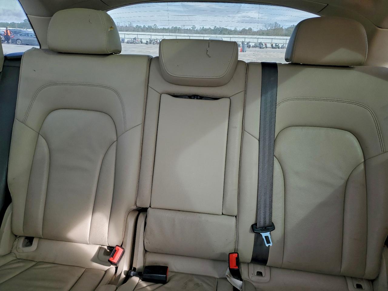 2017 Audi Q5 Premium VIN: WA1C2AFP1HA076683 Lot: 93831085