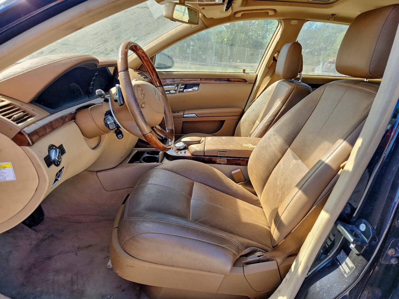 2009 Mercedes-Benz S 550 4Matic VIN: WDDNG86XX9A240822 Lot: 93754195