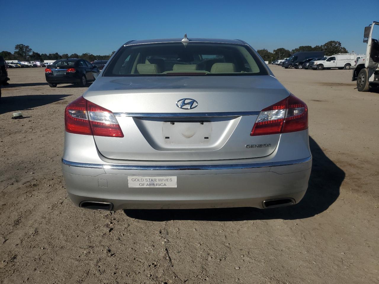 2012 Hyundai Genesis 3.8L VIN: KMHGC4DD4CU176357 Lot: 92215225