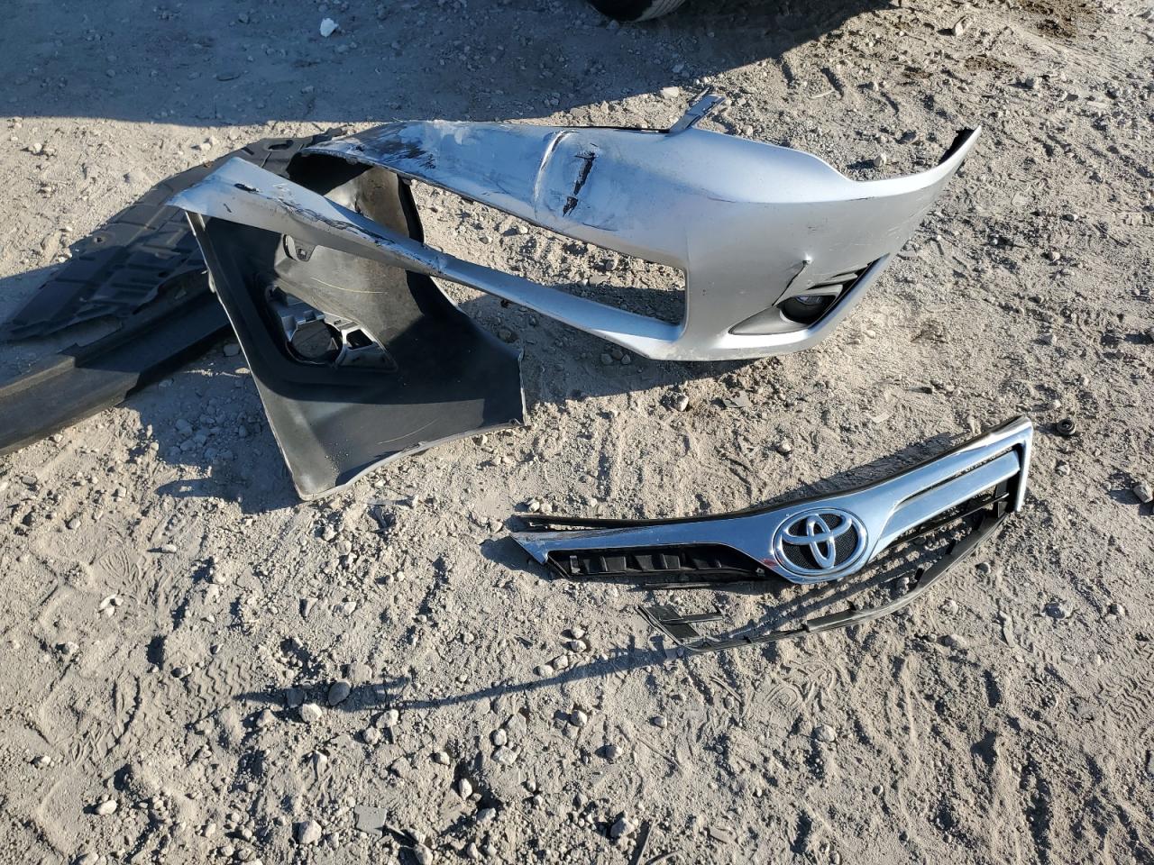 2012 Toyota Camry Base VIN: 4T1BF1FK4CU075248 Lot: 93553755