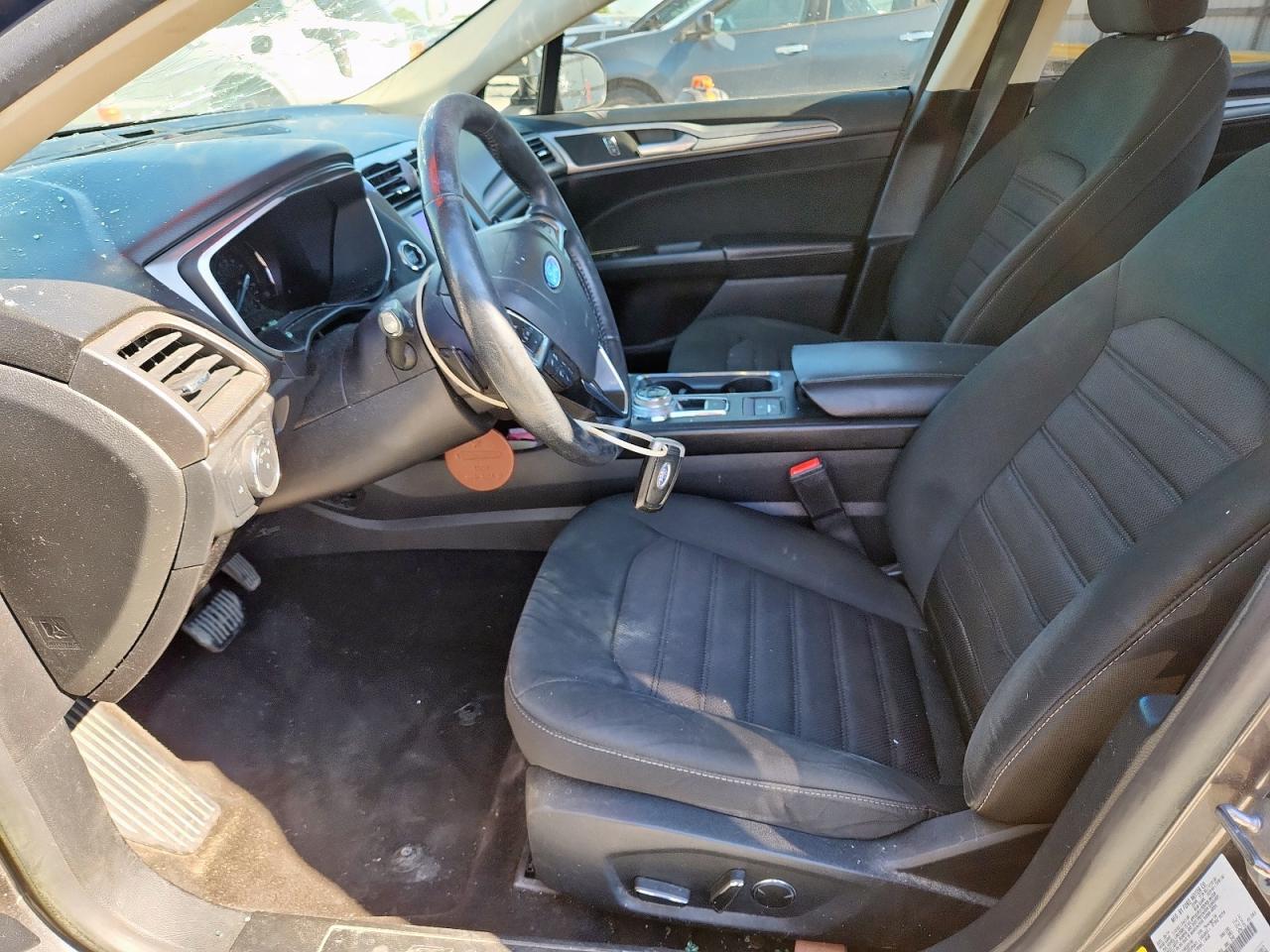 2019 Ford Fusion Se VIN: 3FA6P0LU1KR269198 Lot: 92036825