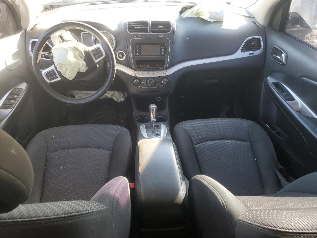 2019 Dodge Journey Se VIN: 3C4PDCBG9KT844915 Lot: 91145095