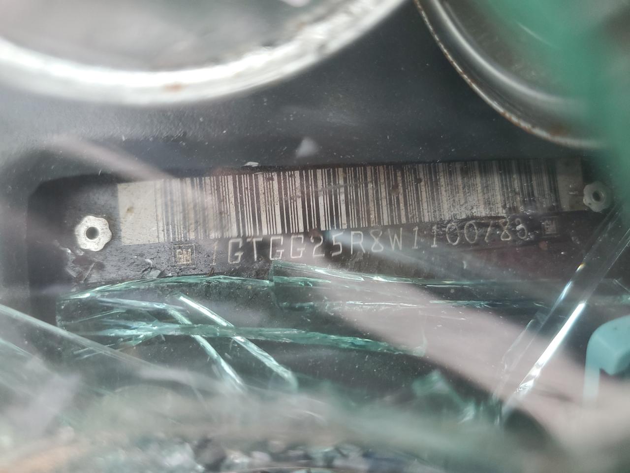 1998 GMC Savana G2500 VIN: 1GTGG25R8W1100783 Lot: 91692345