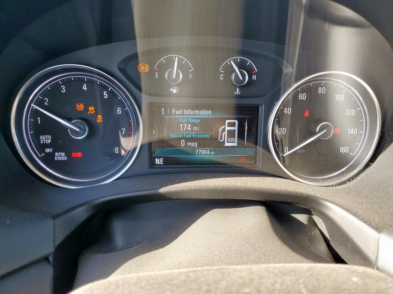 2018 Buick Enclave Essence VIN: 5GAERBKW1JJ247968 Lot: 92499295