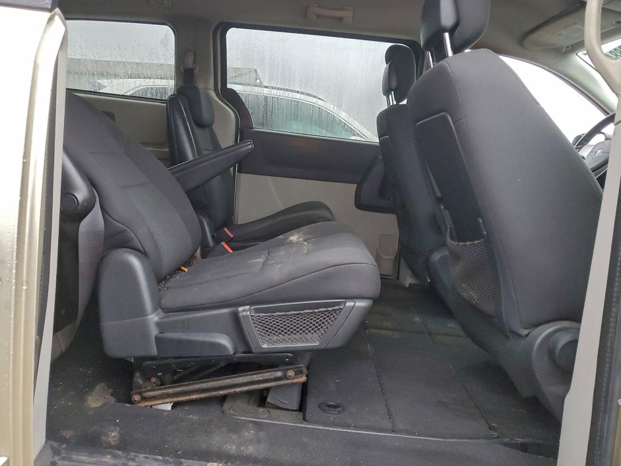 2010 Dodge Grand Caravan Se VIN: 2D4RN4DE7AR470302 Lot: 92138845