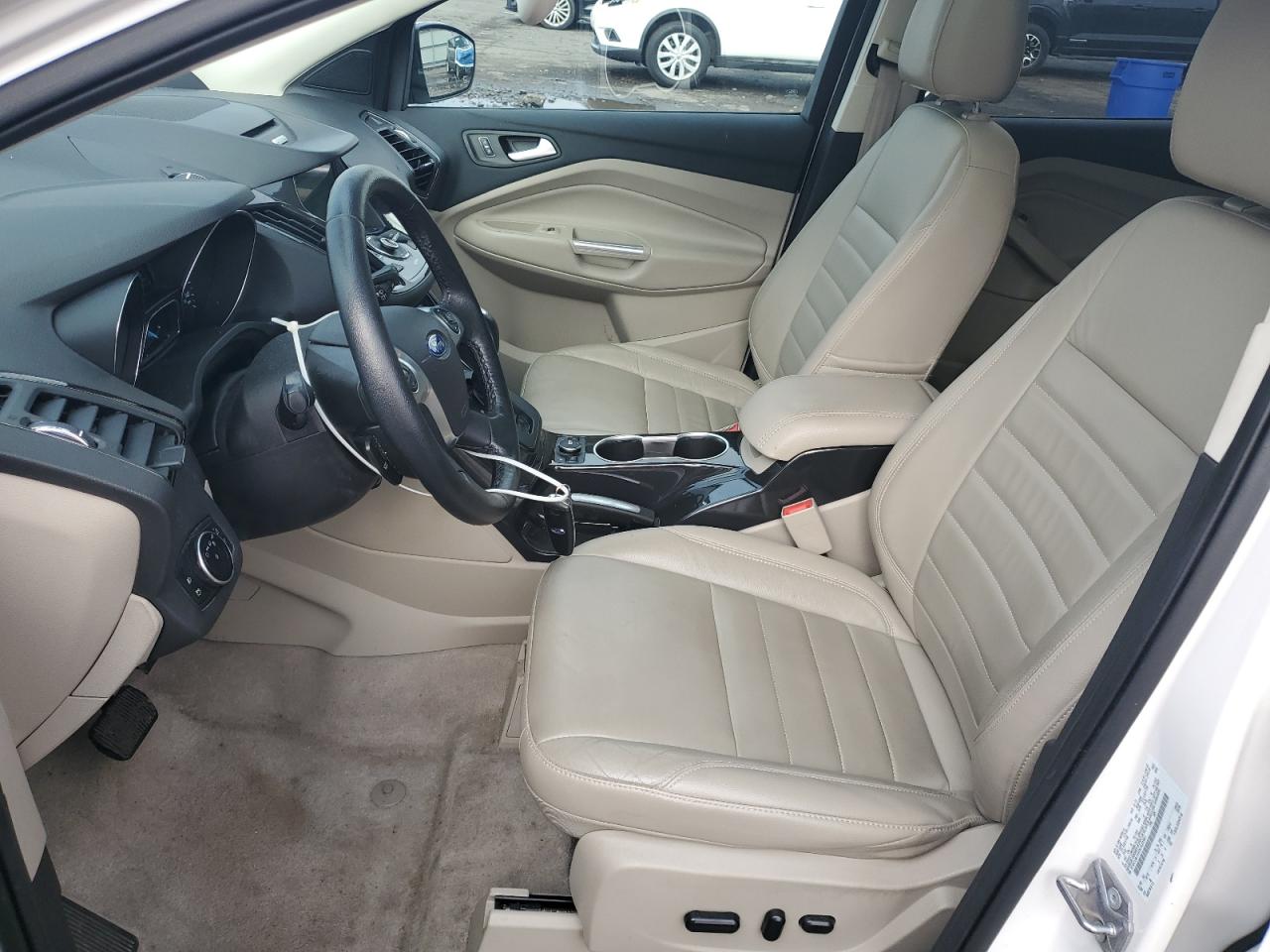 2016 Ford Escape Titanium VIN: 1FMCU9JX4GUA25581 Lot: 91891825