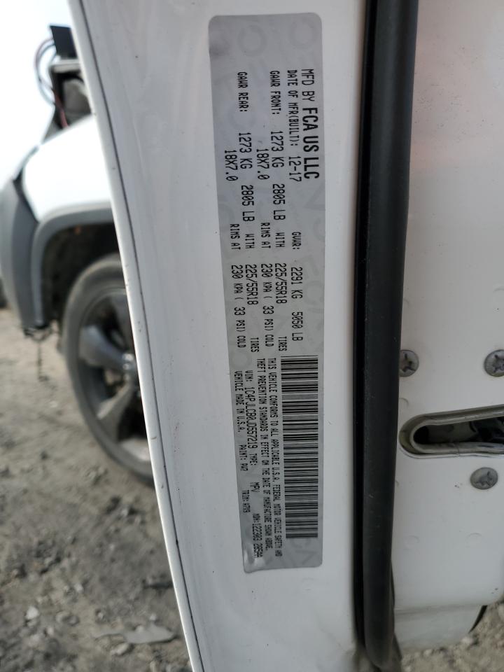 2018 Jeep Cherokee Latitude VIN: 1C4PJLCB0JD557219 Lot: 93528495