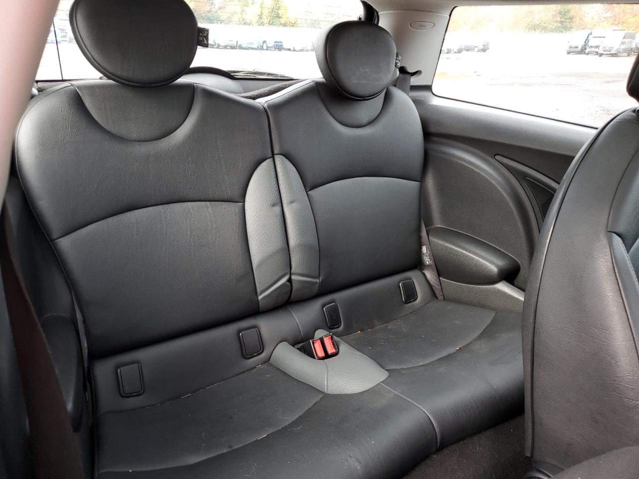 2007 Mini Cooper VIN: WMWMF33507TT51201 Lot: 92319625