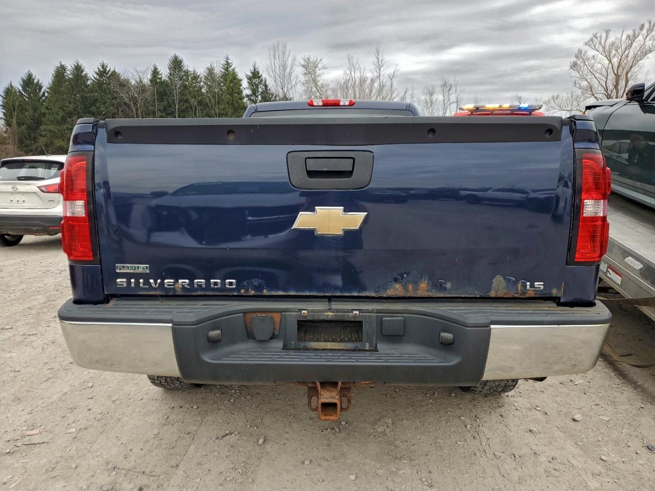 2011 Chevrolet Silverado K1500 VIN: 1GCNKPEAXBZ274265 Lot: 94251465