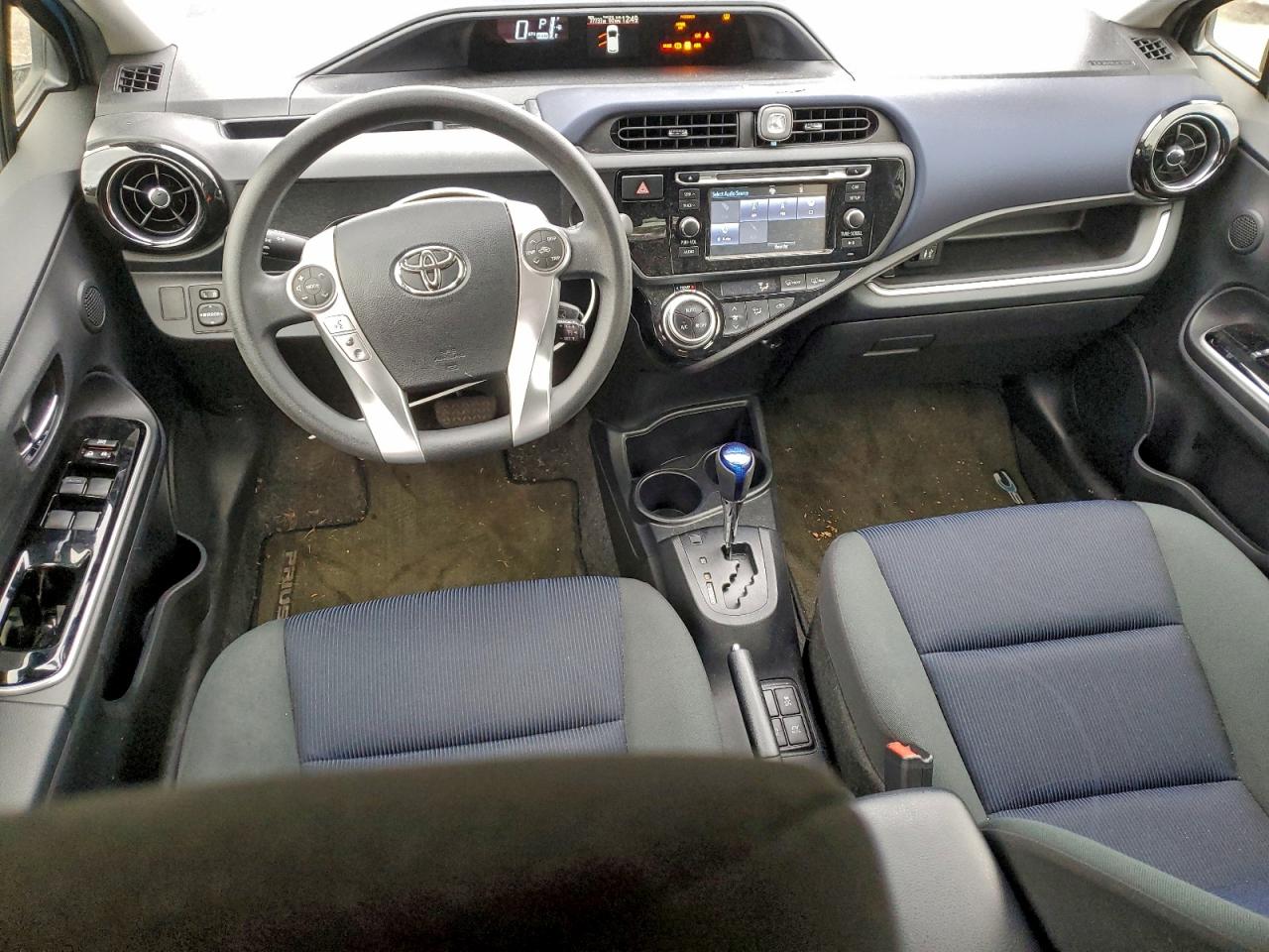 2015 Toyota Prius C VIN: JTDKDTB38F1093990 Lot: 94475345