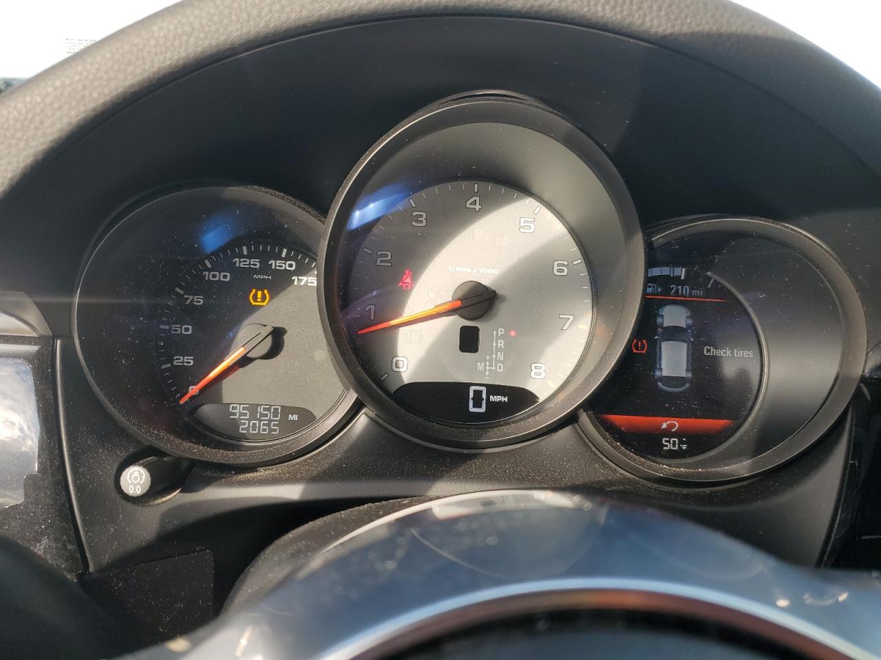 2016 Porsche Macan S VIN: WP1AB2A57GLB59027 Lot: 93488605