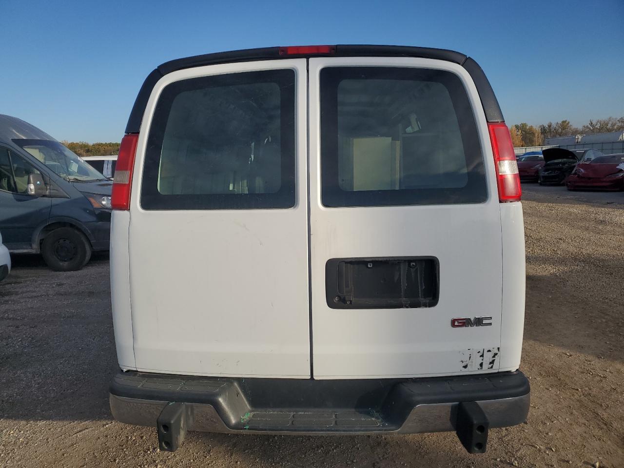 2018 GMC Savana G2500 VIN: 1GTW7AFG2J1208716 Lot: 86511155