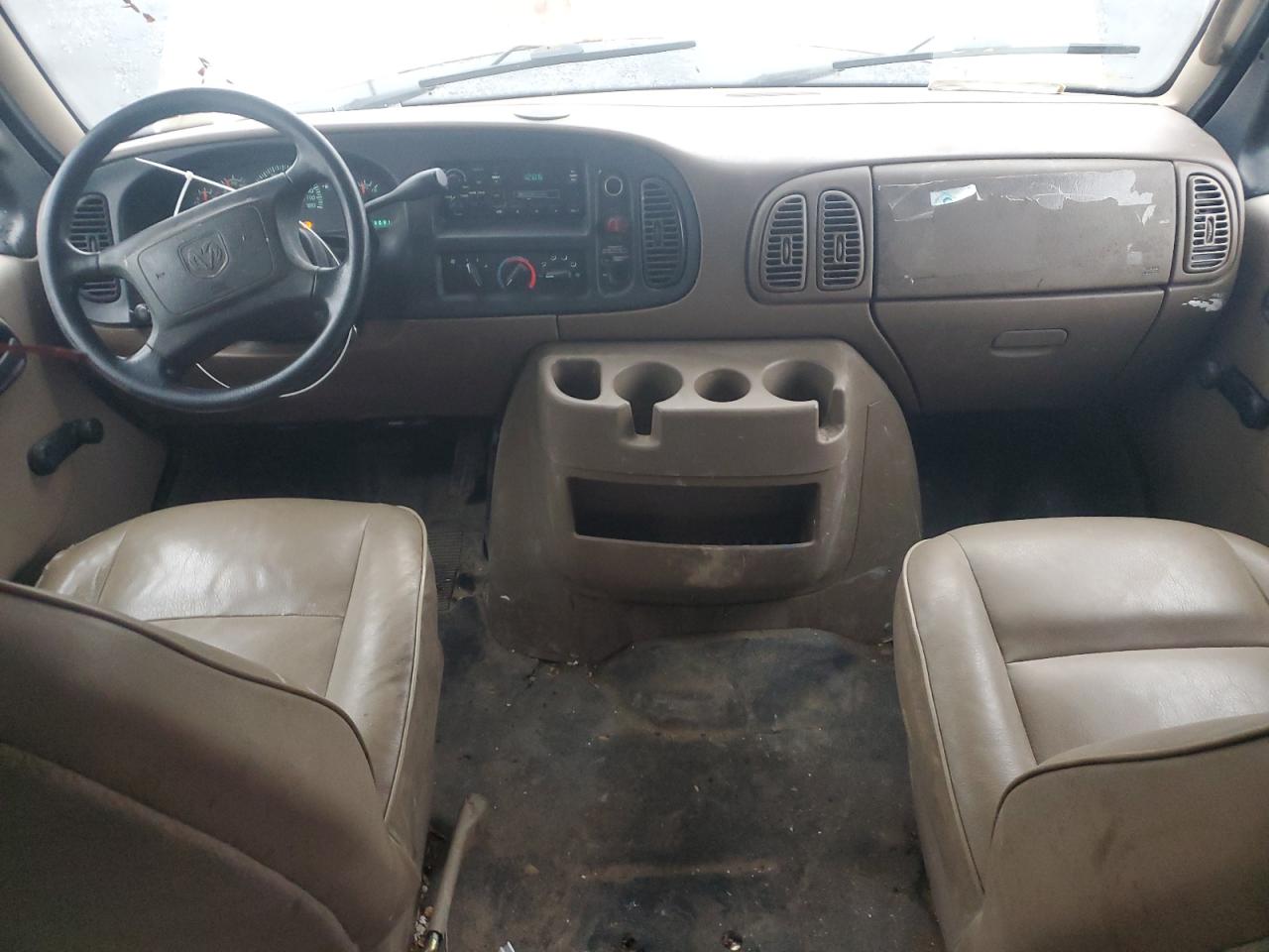 2001 Dodge Ram Van B1 Delivery Van VIN: 2B7HB11X81K518887 Lot: 93573115